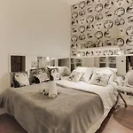 Guestready - Artsy Flat For 2 Near Opera